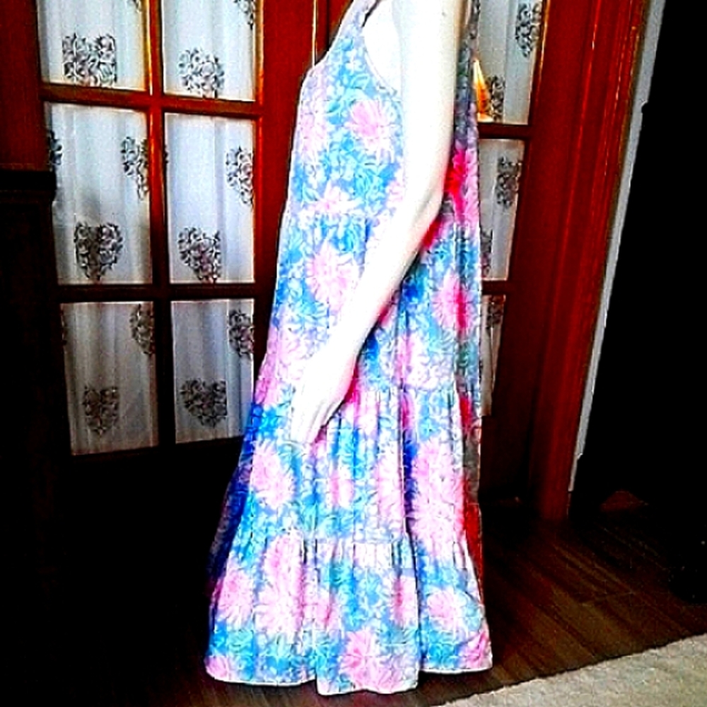 Lilly Pulitzer Floral Sleeveless Tiered Maxi Dress, 100% Cotton. Size Large.